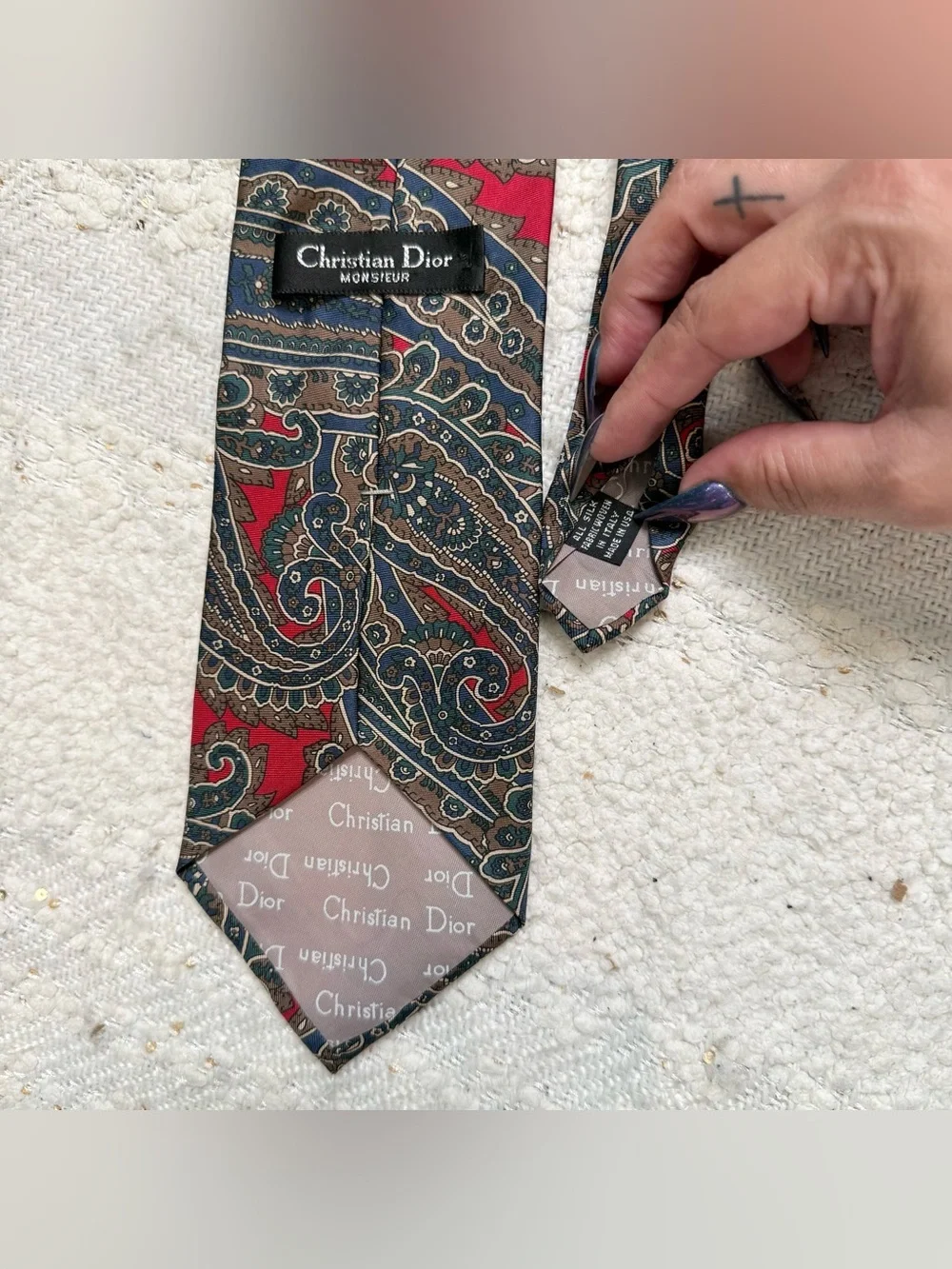 Christian Dior tie red, blue, brown, green and beige 100% silk neck tie